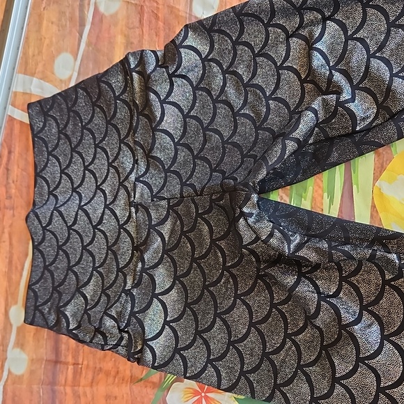 M Mermaid leggings - Picture 4 of 8